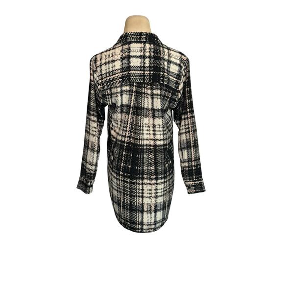 Topshop black cream plaid 3/4 sleeves buttoned blouse size 2P - Picture 13 of 13